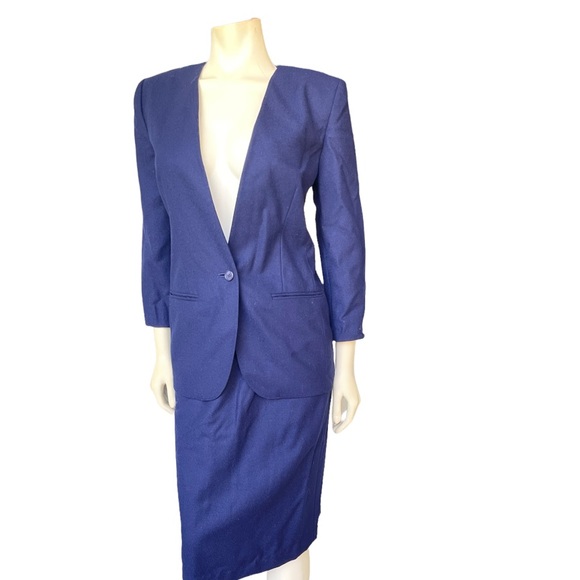 Jason Prescott 100% Wool Navy Blue Skirt Suit - Picture 5 of 11